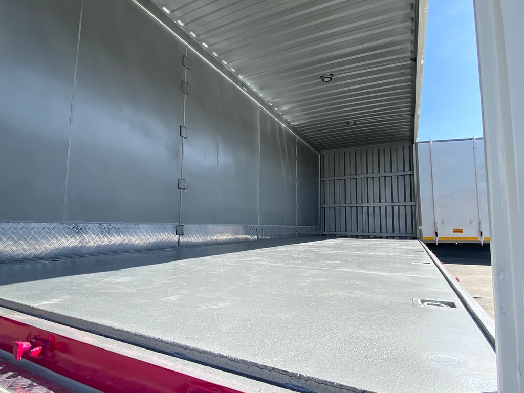 HINO FG 240แรงม้า รถบรรทุก 6ล้อ ตู้แห้ง ปี2018 HINO FG 240แรงม้า รถบรรทุก 6ล้อ ตู้แห้ง ปี2018