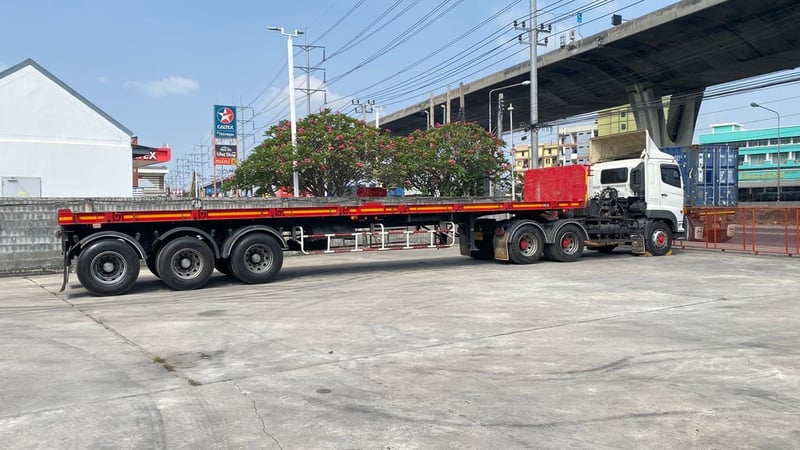 หัวลาก พร้อมหาง Hino + หางพนัสฯ 3 คาน