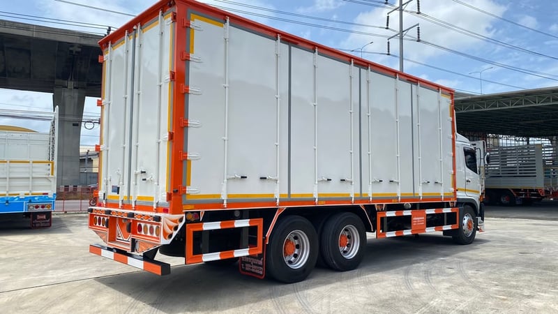 HINO FL 260แรงม้า รถบรรทุก 10ล้อ ตู้แห้ง ปี2016