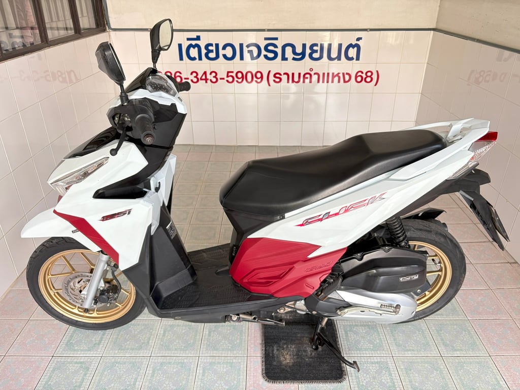 Click125i สต๊าดติด ขับได้ มีเล่ม รถบ้านแท้ เจ้าของฝากขาย เอกสารครบ สภาพพร้อมใช้ เครื่องดี ศูนย์ดี ชุดสีสวย วิ่ง10000 ปี61 Click125i สต๊าดติด ขับได้ มีเล่ม รถบ้านแท้ เจ้าของฝากขาย เอกสารครบ สภาพพร้อมใช้ เครื่องดี ศูนย์ดี ชุดสีสวย วิ่ง10000 ปี61