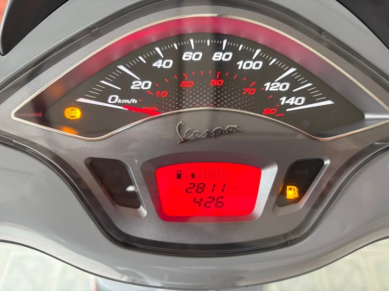 Sprint150 IGET ABS โฉม2023 กุญแจ2ดอก มีสมุดรับประกัน สภาพมือหนึ่ง ใช้งานน้อย ชุดสีไร้รอย วิ่ง2000 ปลายปี66