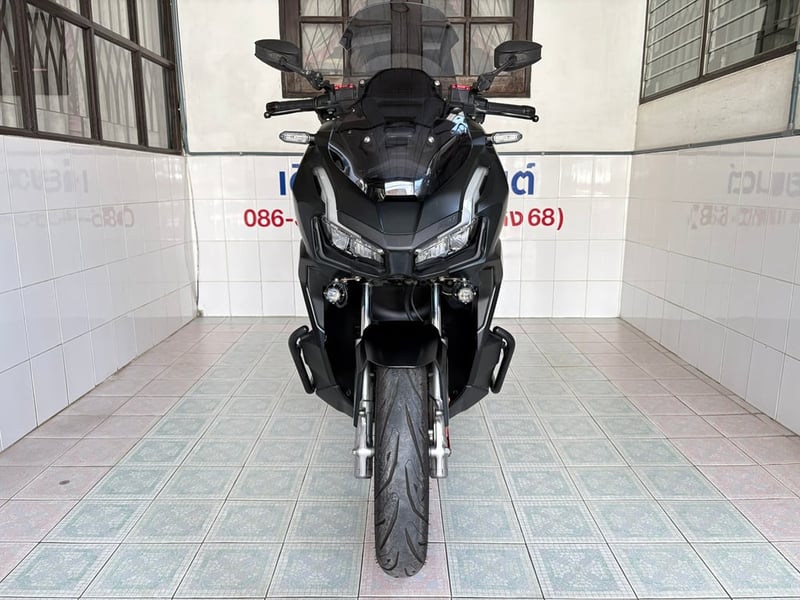 Honda ADV160 วิ่ง 9000 โล ปี66 Honda ADV160 วิ่ง 9000 โล ปี66