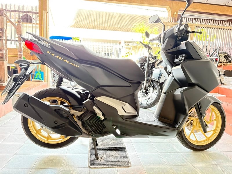 Honda Click160i ABS  วิ่ง6000  โล ปี66