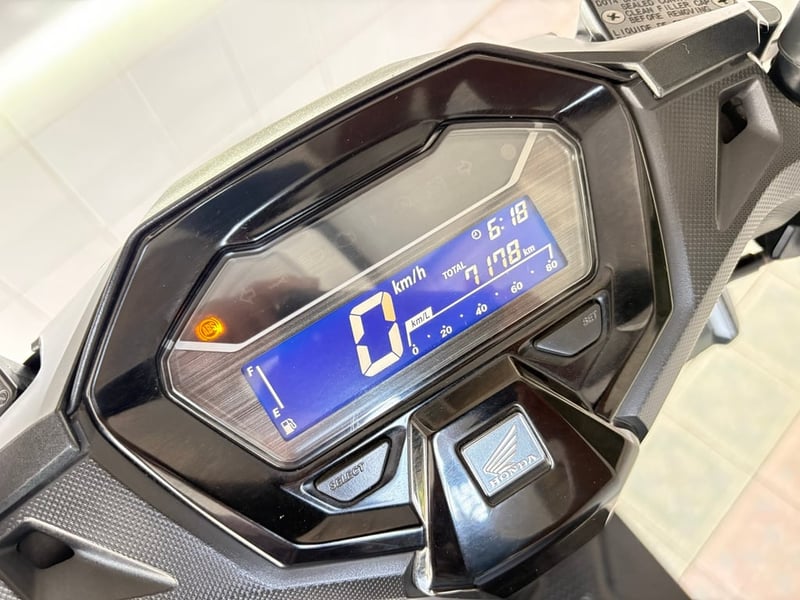 Honda Click160i ABS วิ่ง 7000 โล ปี66 Honda Click160i ABS วิ่ง 7000 โล ปี66