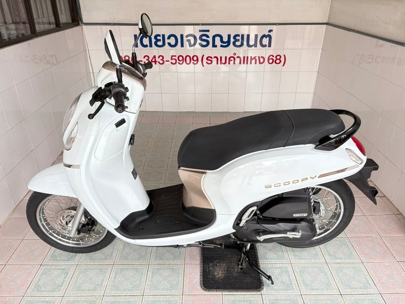 Scoopy-i รถบ้านแท้ มือเดียว สภาพเดิม ใช้งานน้อย ชุดสีสวย เอกสารครบ จัดส่งได้ทั่วไทย มีเก็บปลายทาง วิ่ง9000 ปี65