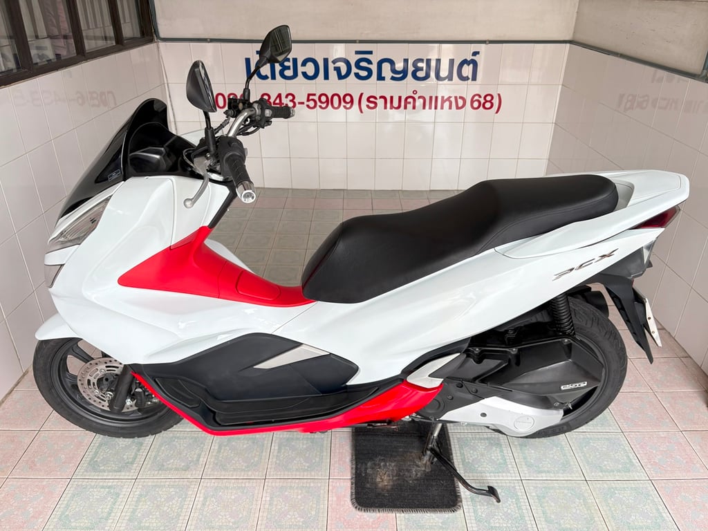 PCX150 รถมือเดียว สมุดคู่มือครบ เจ้าของดูแลดี สภาพใสกริ๊บ ชุดสีสวย เครื่องเดิม เอกสารครบ วิ่ง10000 กลางปี62 PCX150 รถมือเดียว สมุดคู่มือครบ เจ้าของดูแลดี สภาพใสกริ๊บ ชุดสีสวย เครื่องเดิม เอกสารครบ วิ่ง10000 กลางปี62