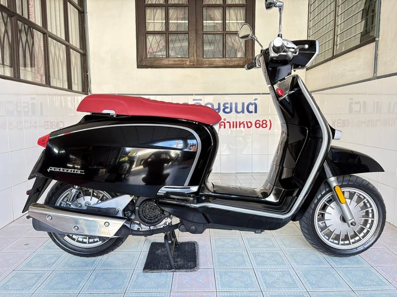 Lambretta V200 วิ่ง 7000 โล ปี66 Lambretta V200 วิ่ง 7000 โล ปี66