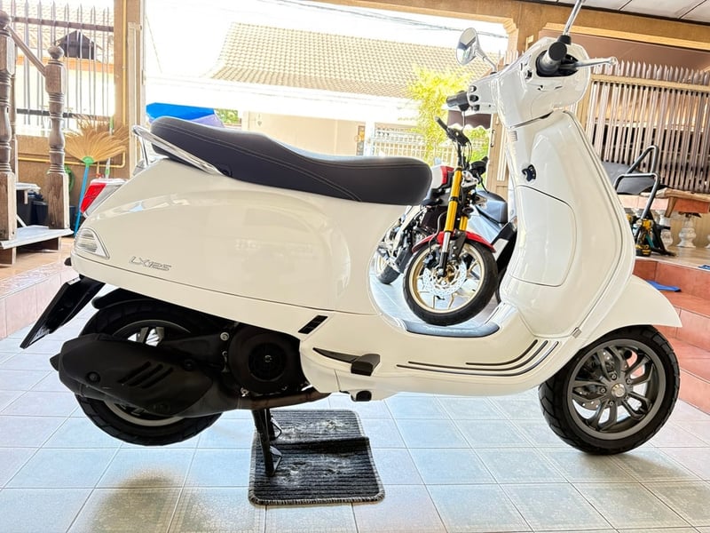 Vespa LX125 วิ่ง 9000 โล ปี6859