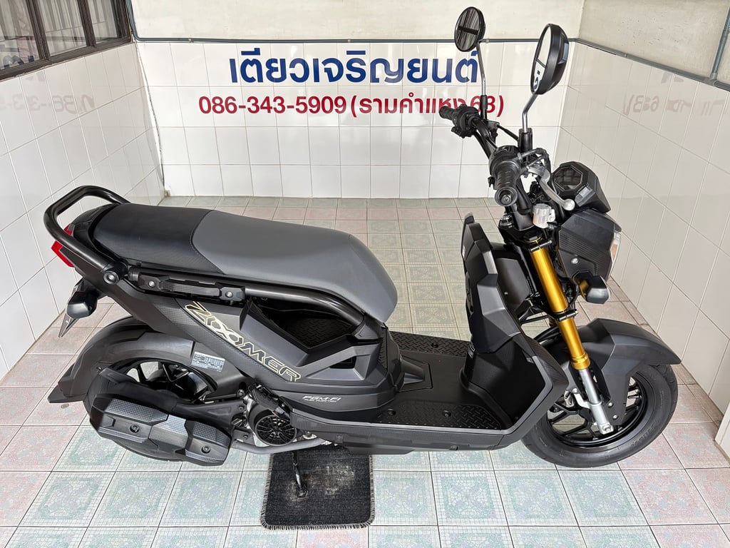 Zoomer-x มีผ่อน มีรับประกัน สภาพพร้อมใช้ รถมือเดียว ดูแลถึง ชุดสีสวย เครื่องเดิม ศูนย์ดี ท้ายไม่หอน วิ่ง5000 กลางปี65