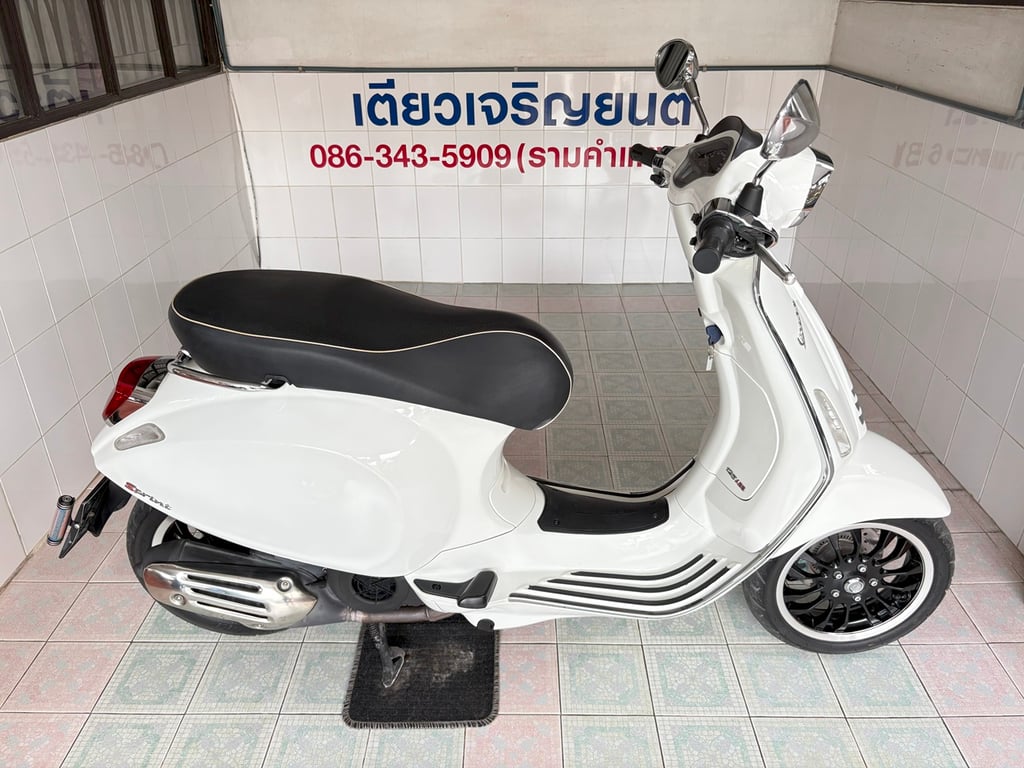 Sprint125 IGET ABS สีเดิมโรงงาน ตัวถังสวยไม่บุบ สภาพพร้อมขับ รถใช้งานน้อย เครื่องดี มีรับประกัน วิ่ง8000 ปลายปี65