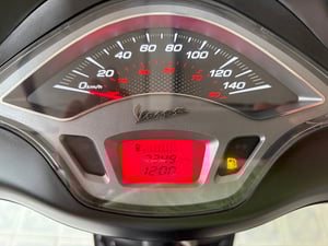 Sprint150S IGET ABS สีเดิมโรงงาน ตัวถังสวยไม่บุบ สภาพพร้อมขับ รถใช้งานน้อย เครื่องดี มีรับประกัน วิ่ง7000 กลางปี67