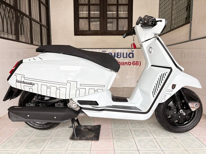Lambretta X300 GP วิ่ง 9000 โล ปี68 Lambretta X300 GP วิ่ง 9000 โล ปี68