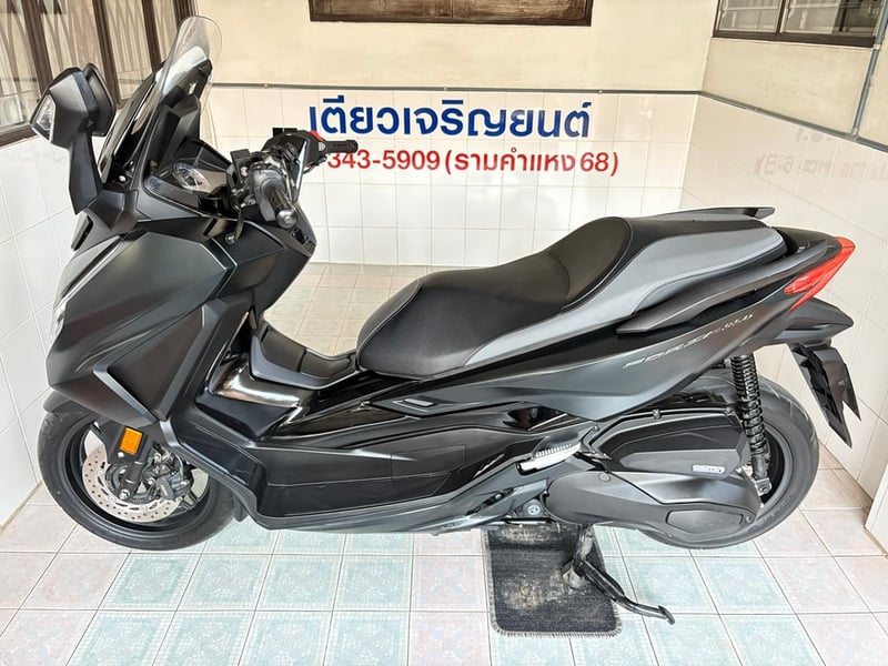 Honda Forza350 วิ่ง 8000 โล ปี66