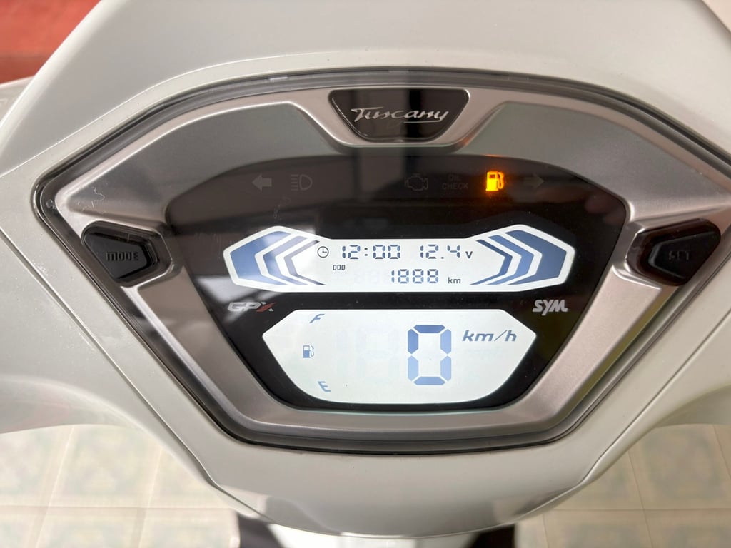 Tuscany150 Keyless ไมล์แท้ สภาพใสกริ๊บ รถมือเดียว ไม่เคยล้ม สีเดิมบางๆ จัดส่งได้ทั่วไทย มีเก็บปลายทาง วิ่ง1000 ปี68 Tuscany150 Keyless ไมล์แท้ สภาพใสกริ๊บ รถมือเดียว ไม่เคยล้ม สีเดิมบางๆ จัดส่งได้ทั่วไทย มีเก็บปลายทาง วิ่ง1000 ปี68