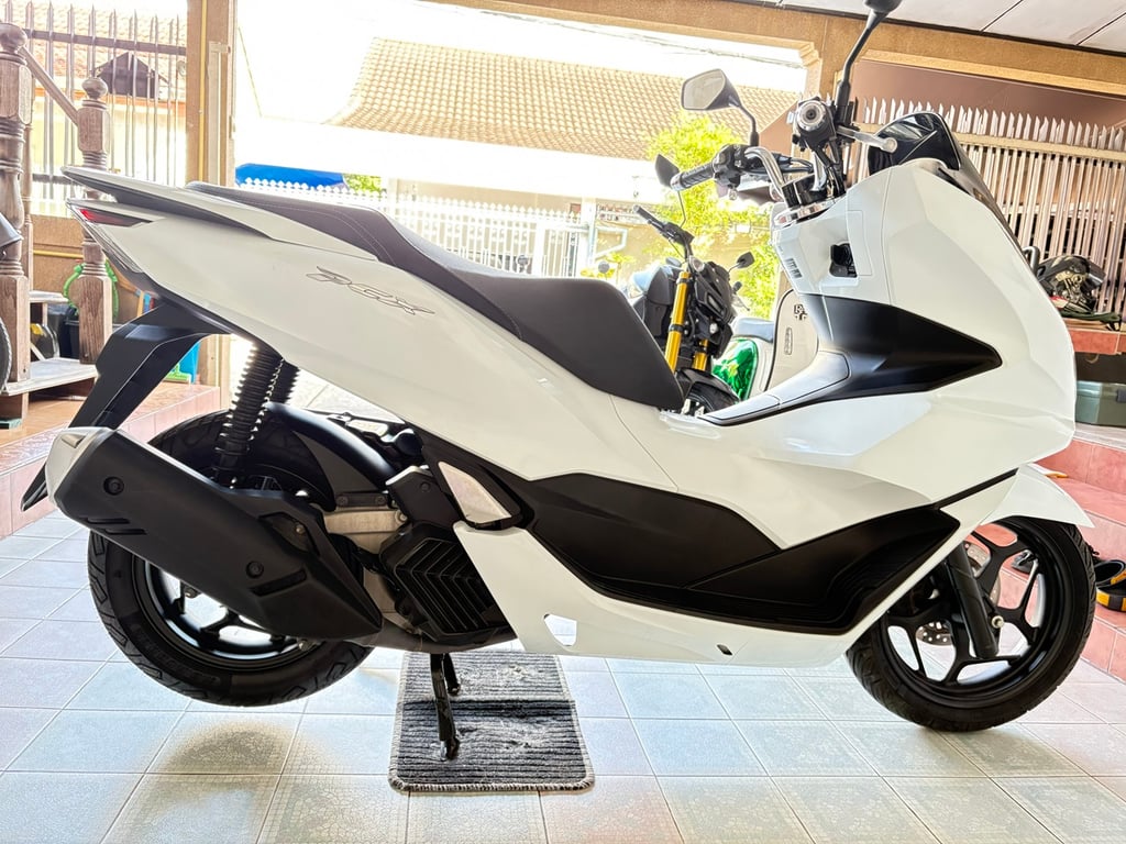 Honda PCX160 วิ่ง 7000 โล ปี66 Honda PCX160 วิ่ง 7000 โล ปี66