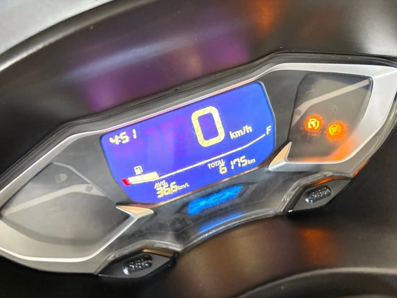 Honda PCX160 ABS วิ่ง 6000 โล ปี67 Honda PCX160 ABS วิ่ง 6000 โล ปี67