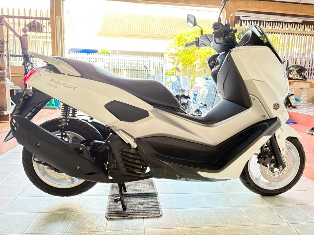 N-Max เอกสารครบ รถมือเดียว สภาพใสกริ๊บ ชุดสีไร้ริ้วรอย เครื่องเดิม ศูนย์ดี จัดส่งได้ทั่วไทย มีเก็บปลายทาง วิ่ง12000 ปี63