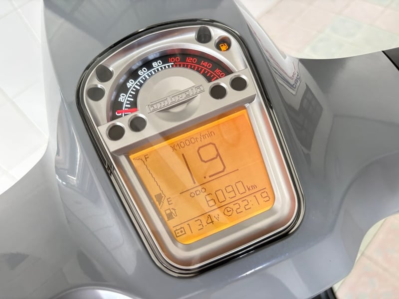 Lambretta V200 GP วิ่ง 6000 โล ปี68 Lambretta V200 GP วิ่ง 6000 โล ปี68