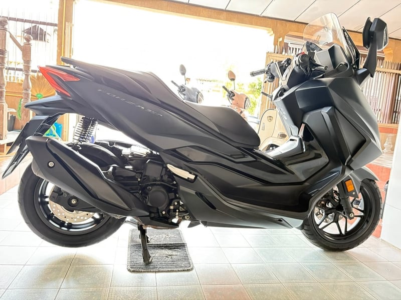 Honda Forza350 วิ่ง 8000 โล ปี66