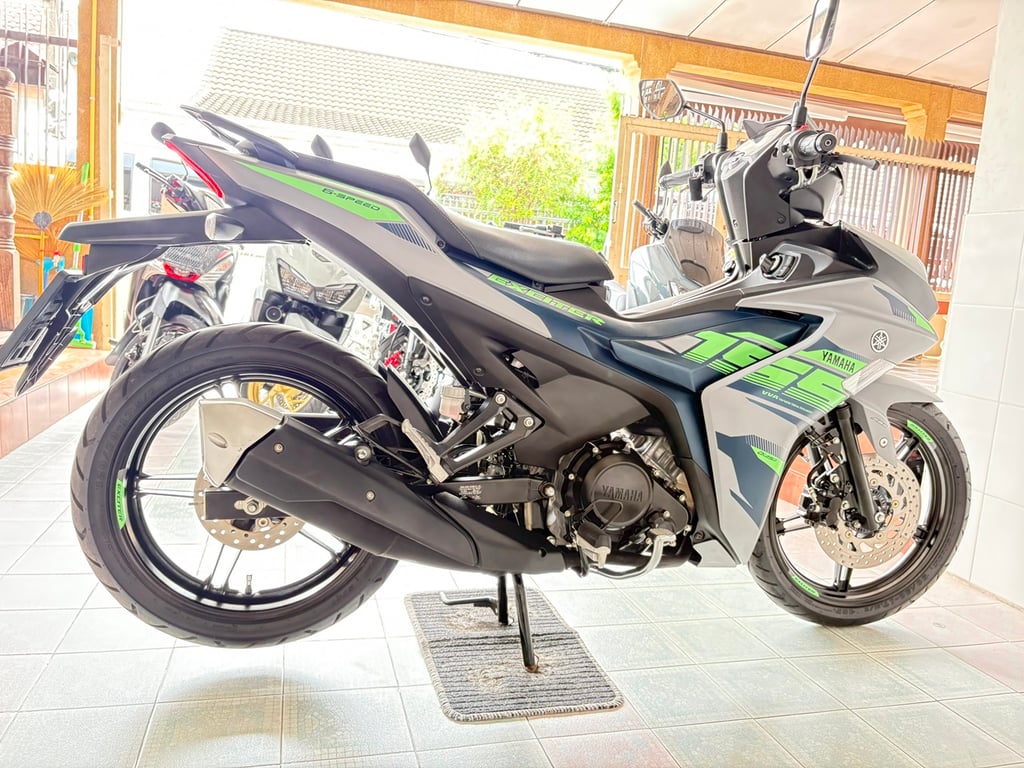 Exciter155 ABS Keyless เครื่องดี ศูนย์ดี ชุดสีสวย สภาพมือหนึ่ง ไม่เคยล้ม เอกสารครบ จัดส่งได้ วิ่ง4000 ปี67