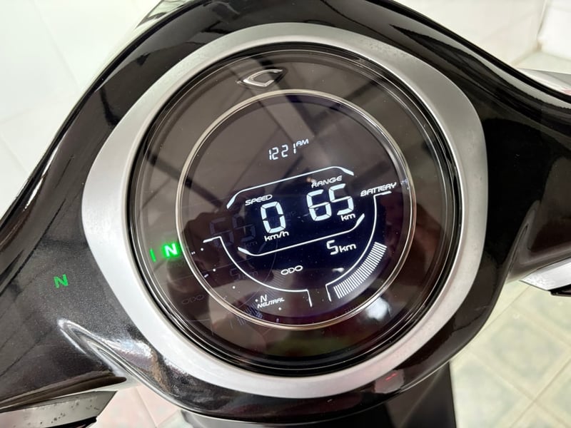 BAJAJ Chetak (Scooterไฟฟ้า รถใหม่ ป้ายเเดง มือ1) BAJAJ Chetak (Scooterไฟฟ้า รถใหม่ ป้ายเเดง มือ1)