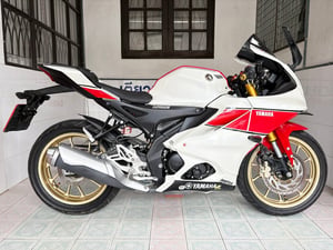 Yamaha R15M ABS Connected Yamaha R15M ABS Connected