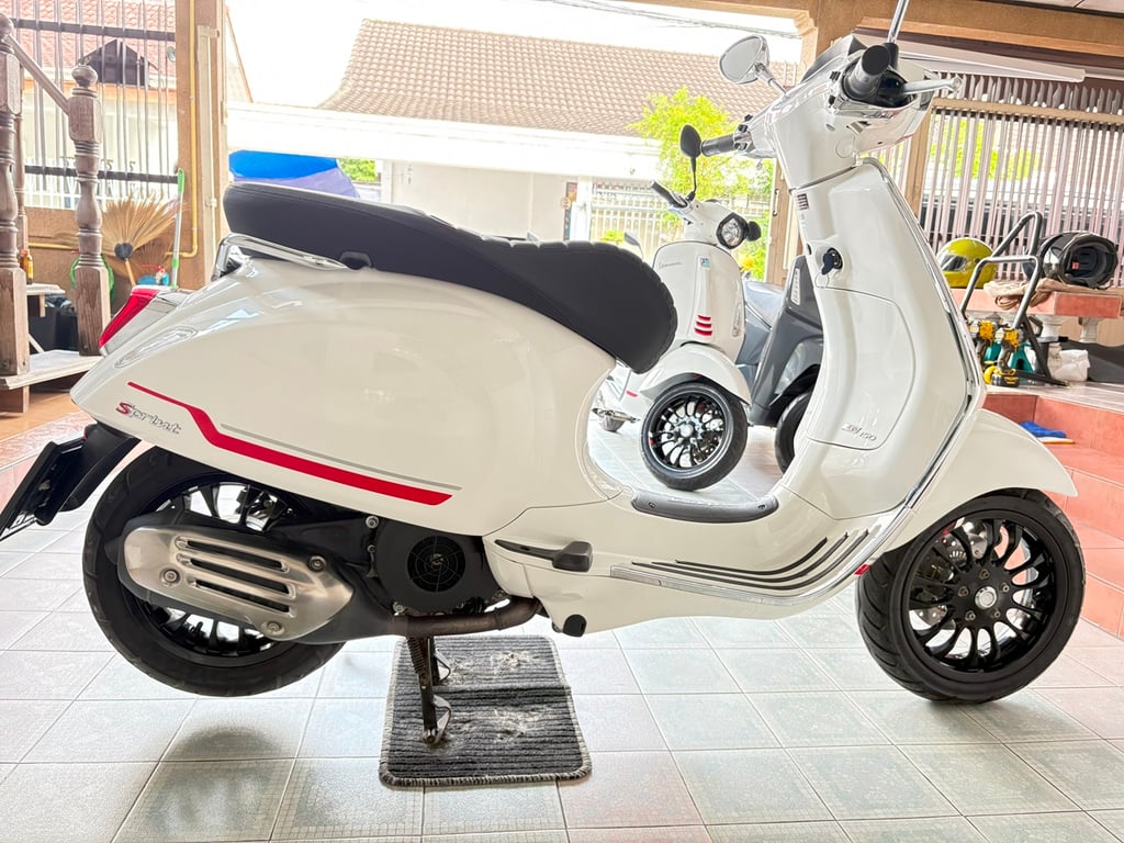 Sprint150 IGET ABS สภาพเดิมศูนย์ ไม่ล้ม ไม่ชน ไม่จมน้ำ สีเดิมโรงงาน ไม่มีสนิม วิ่ง5000 ปี65