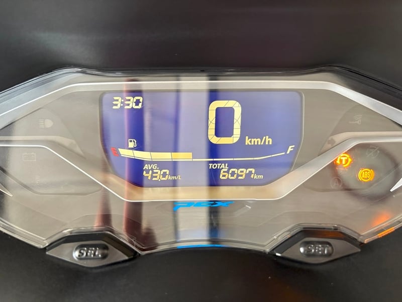 Honda PCX160 ABS วิ่ง6000 โล ปี68 Honda PCX160 ABS วิ่ง6000 โล ปี68