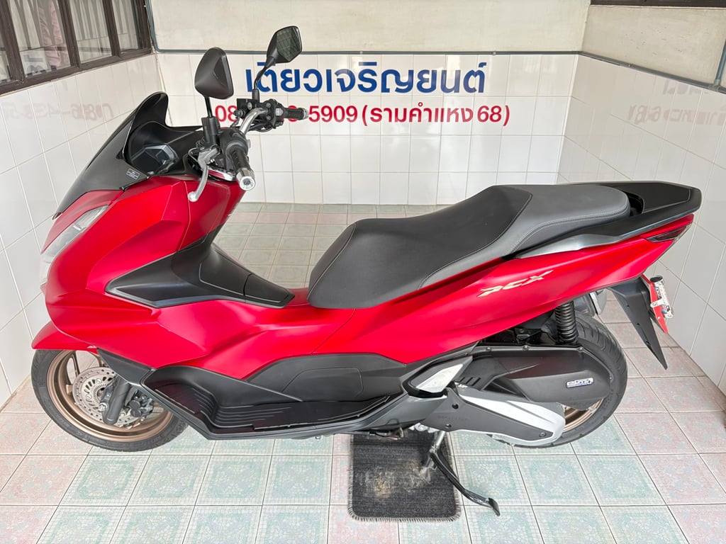 PCX160 ABS โฉม2023 กุญแจครบ มีสมุดคู่มือ รถใช้งานน้อย ไม่เคยล้ม เครื่องดี ศูนย์ดี ชุดสีสวย มีรับประกัน วิ่ง7000 ปี67