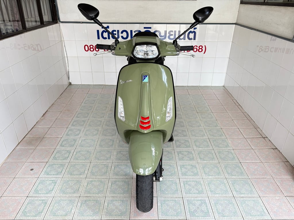Vespa Sprint150 ABS วิ่ง 8000 โล ปี66 Vespa Sprint150 ABS วิ่ง 8000 โล ปี66