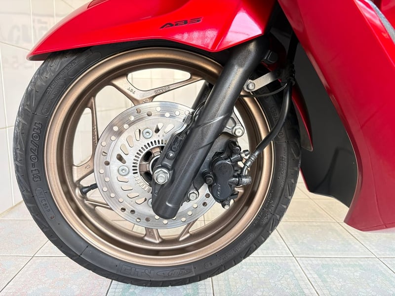 Honda PCX160 ABS วิ่ง 6000 โล ปี67 Honda PCX160 ABS วิ่ง 6000 โล ปี67