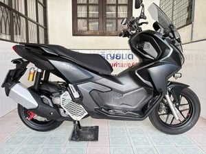 Honda ADV160 วิ่ง 9000 โล ปี66 Honda ADV160 วิ่ง 9000 โล ปี66