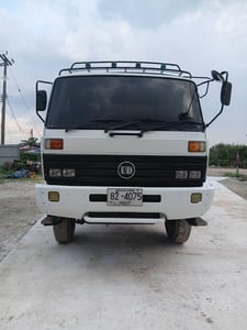 ขายรถโม่ปูนนิสสัน CW430 ขนาด 6 คิวทำใหม่ทั้งคันราคา 450000 บาท