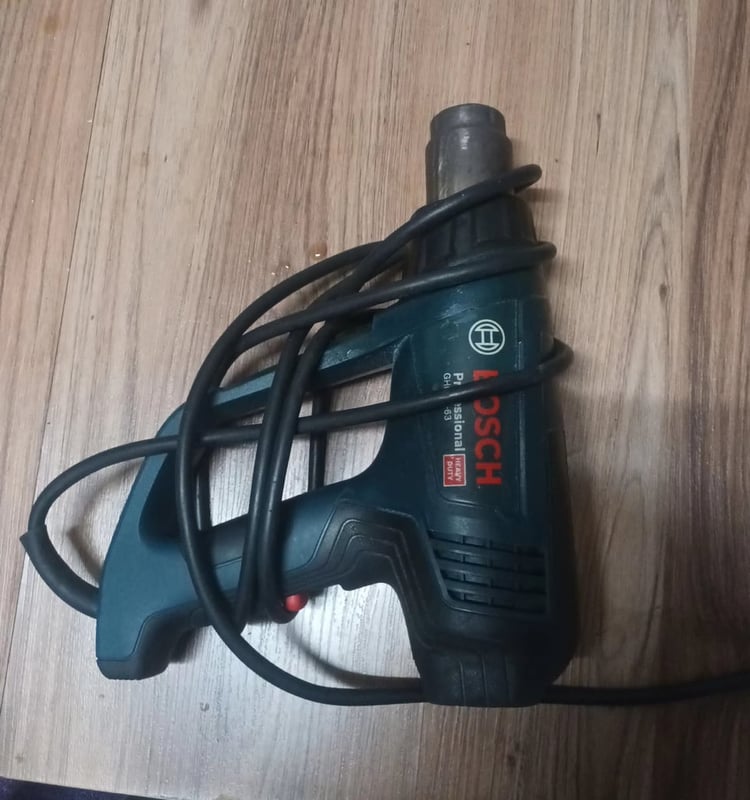 เครื่องเป่าลมร้อน