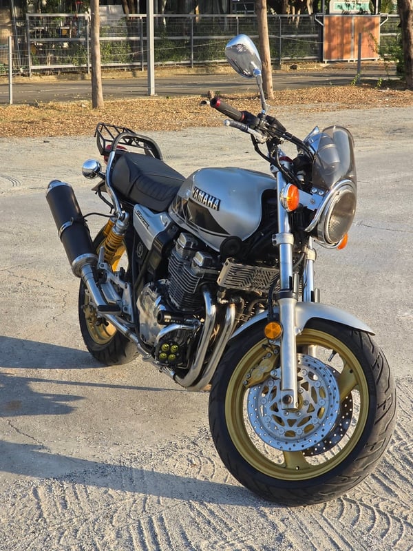 XJR400 1998