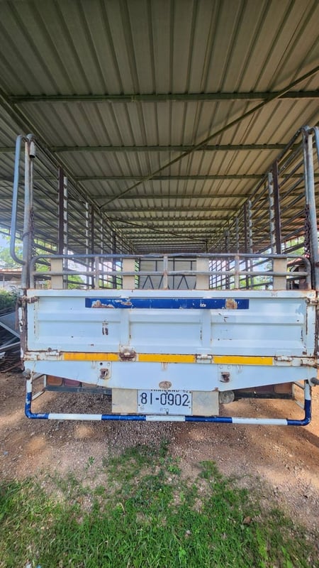 ISUZU FRR 210แรงม้า รถบรรทุก 6ล้อ กระบะคอกสูง ปี2009