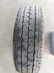 ขายยางมี1เสีย