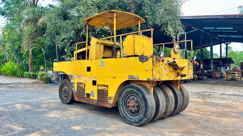 ระบดล้อยาง 9 ล้อ