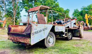 รถโรยหิน