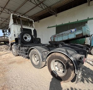 ขายรถ18ล้อหัวลากหางพื้นเรียบ HINO 320 เดิมๆเน้นโทร 099-4982892