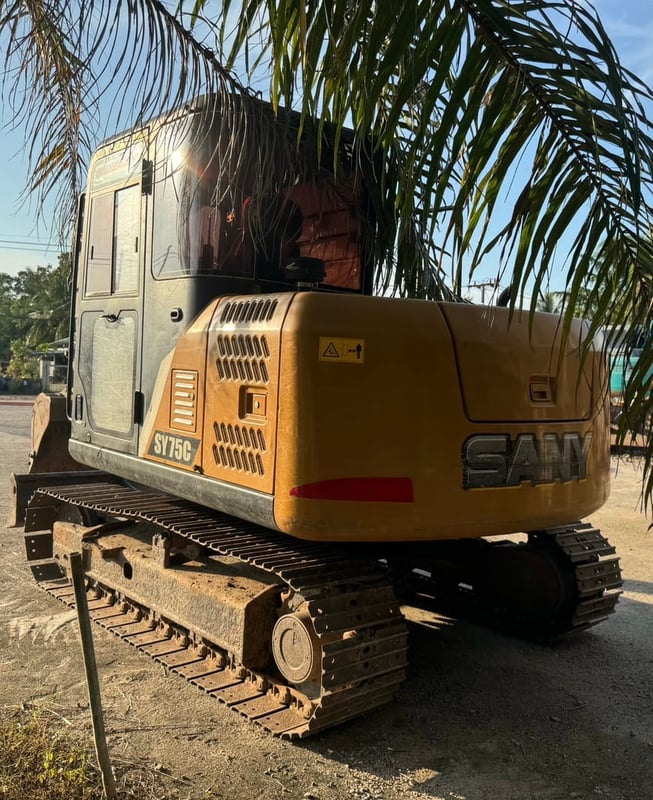 ขายรถแบคโฮ SY75C ทำงาน 5,800ชั่วโมง ชุดจด เน้นโทร 099-4982892