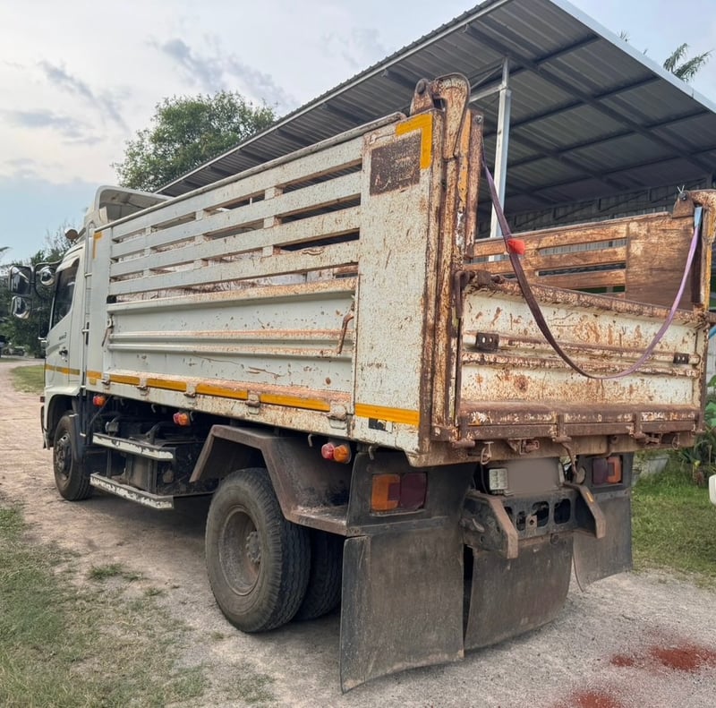 ขายรถรถ6ล้อดั้ม HINO 175ปี61 วิ่ง 150,000กิโล เน้นโทร 099-4982892 ขายรถรถ6ล้อดั้ม HINO 175ปี61 วิ่ง 150,000กิโล เน้นโทร 099-4982892