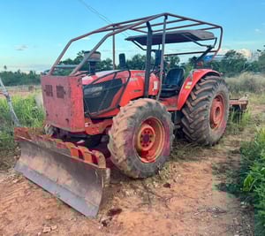 ขายรถไถ2เพลา M9540D ทำงาน 4,900ชั้วโมง เล่ม เน้นโทร 099-4982892