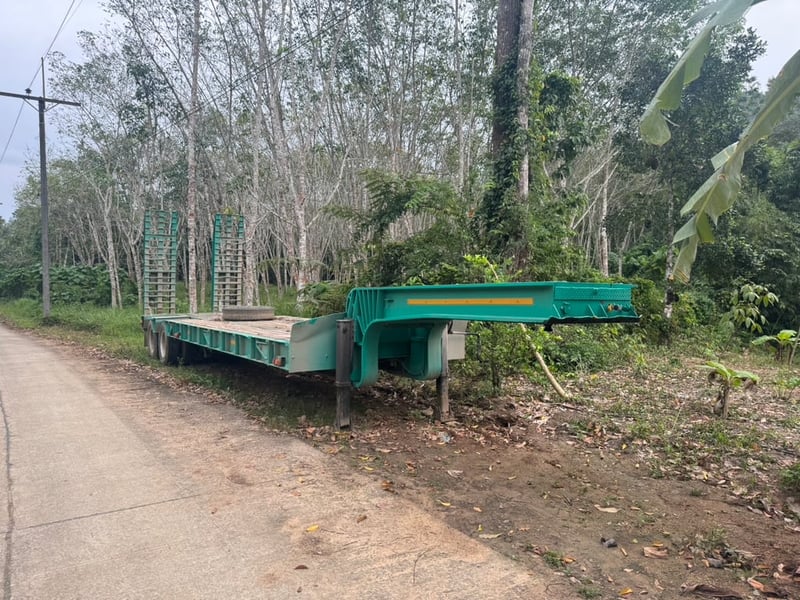 ขายรถ18ล้อหัวลากหางโลว์เบด FUSO 190 หางTDD เน้นโทร 099-4982892 ขายรถ18ล้อหัวลากหางโลว์เบด FUSO 190 หางTDD เน้นโทร 099-4982892