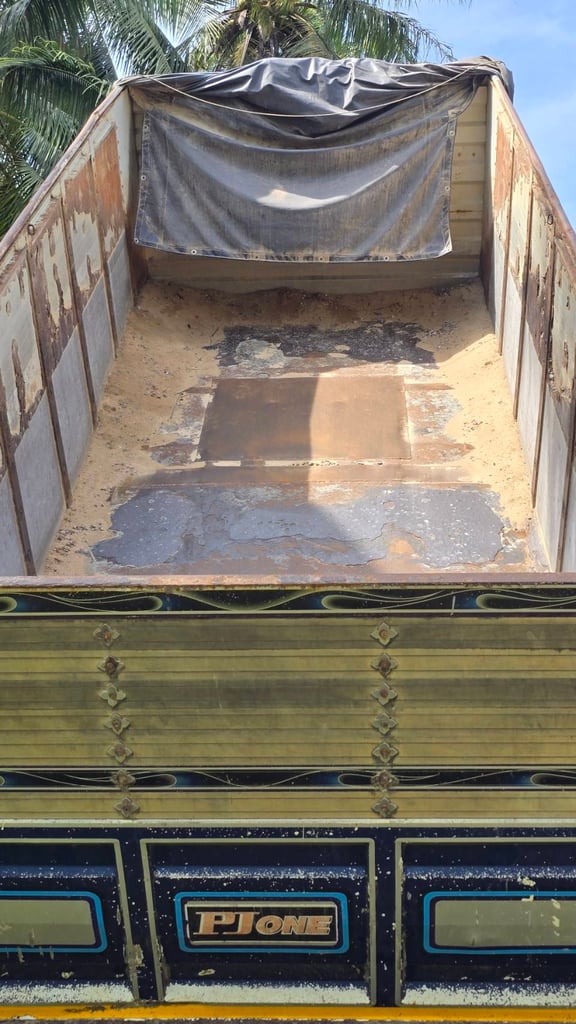 ขายรถพ่วง22ล้อดั้ม ISUZU 360กับหางPJ1 เดิมๆเน้นโทร 099-4982892 ขายรถพ่วง22ล้อดั้ม ISUZU 360กับหางPJ1 เดิมๆเน้นโทร 099-4982892