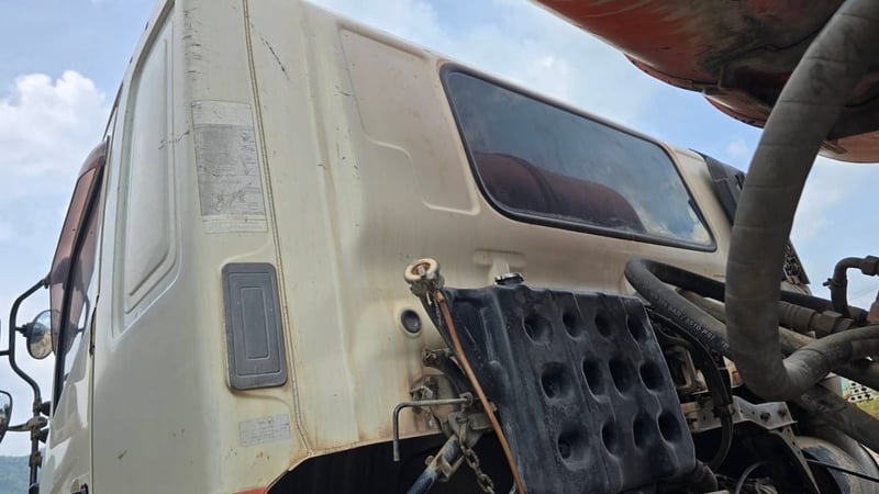 ขายรถ10ล้อโม่ปูน HINO 330แรงม้าปี54 เดิมๆเน้นโทร 099-4982892