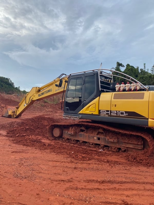 ขายดาวน์แบคโฮ SH210F6 ทำงาน 5,000ชั่วโมง เน้นโทร 099-4982892