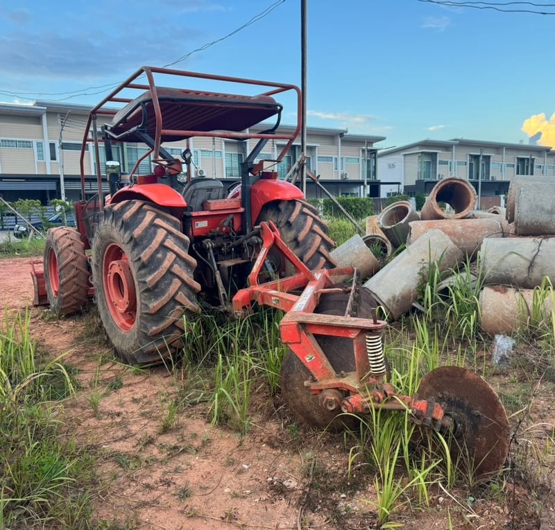 ขายรถไถ2เพลา M9540D ทำงาน 4,900ชั้วโมง เล่ม เน้นโทร 099-4982892