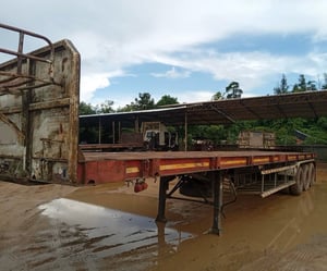 ขายหางพื้นเรียบ3เพลา SMMปี51 พร้อมใช้ เน้นโทร 099-4982892