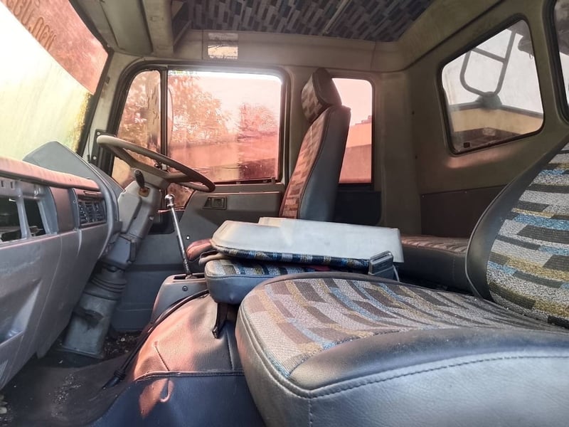 ขายรถ10ล้อดั้ม HINO 240แรงม้า เดิมๆเน้นโทร 099-4982892 ขายรถ10ล้อดั้ม HINO 240แรงม้า เดิมๆเน้นโทร 099-4982892